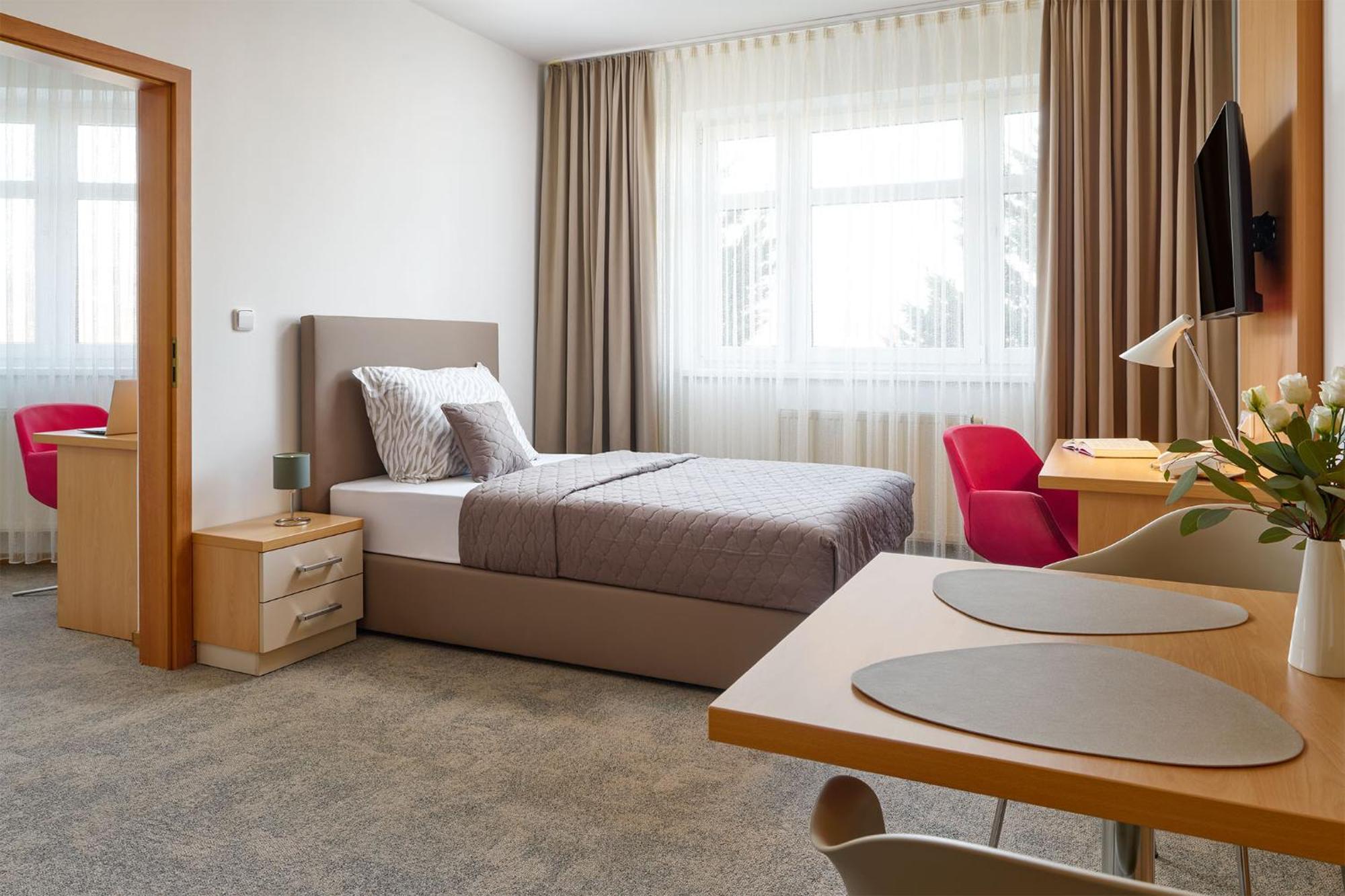 Hotel Osvit Mladá Boleslav Kültér fotó